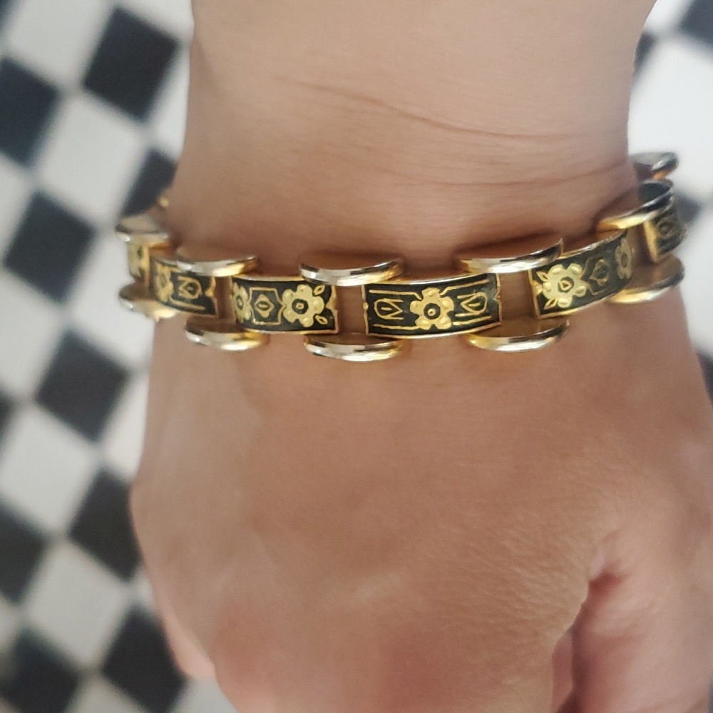 Vintage Spanish Damascene Bracelet with safety chain